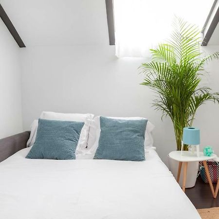 Modern Top Floor Loft At Malasana'S Heart 马德里 外观 照片