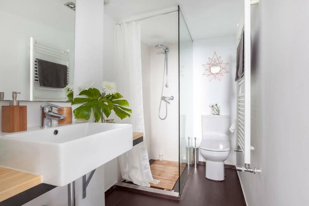 Modern Top Floor Loft At Malasana'S Heart 马德里 外观 照片